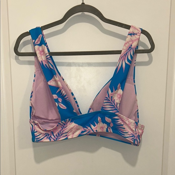 Tropical Blue and Pink Bikini Top - Picture 4 of 6